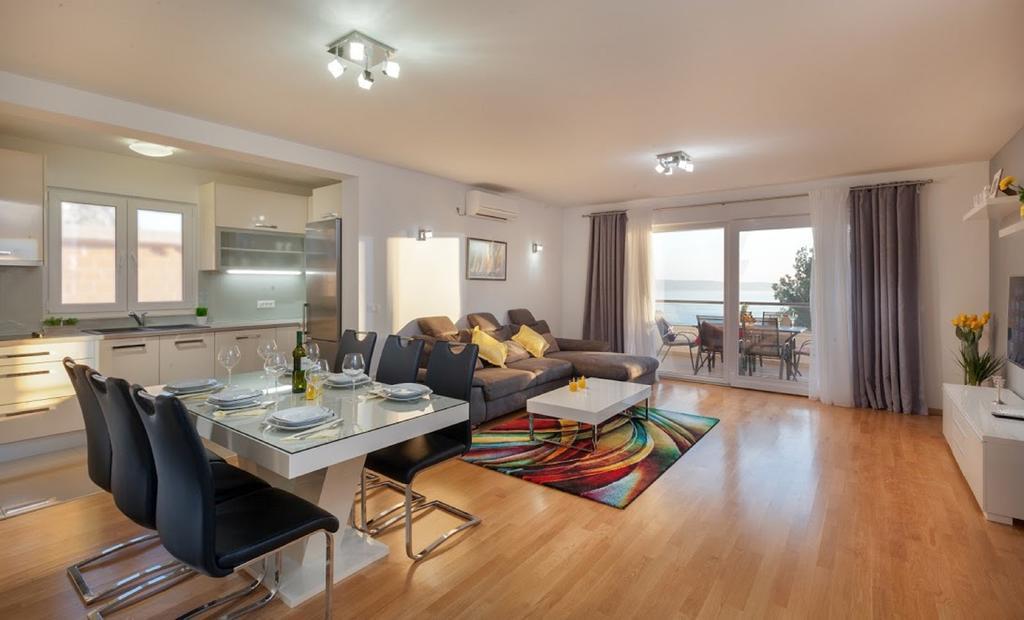Apartman Malu Makarska Exterior photo